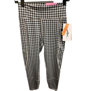 COPY - NWT GOTTEX yoga pants leggings
Size Medium